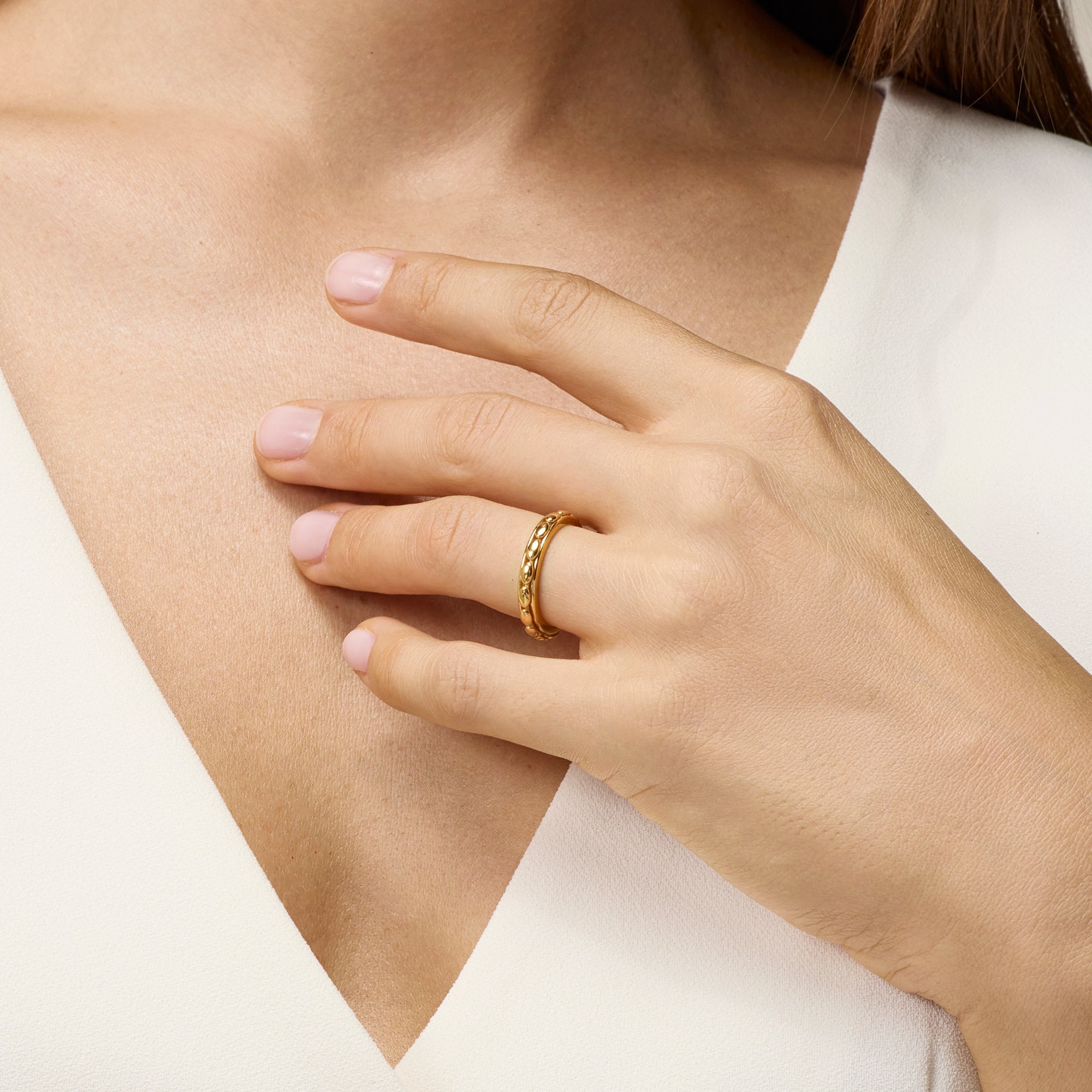 YELLOW GOLD WEDDING BAND RING WITH SMALL BEAD