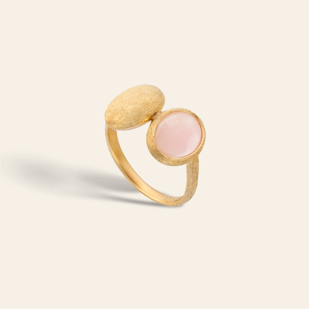 YELLOW GOLD BILOLOGY RING WITH PINK OPAL