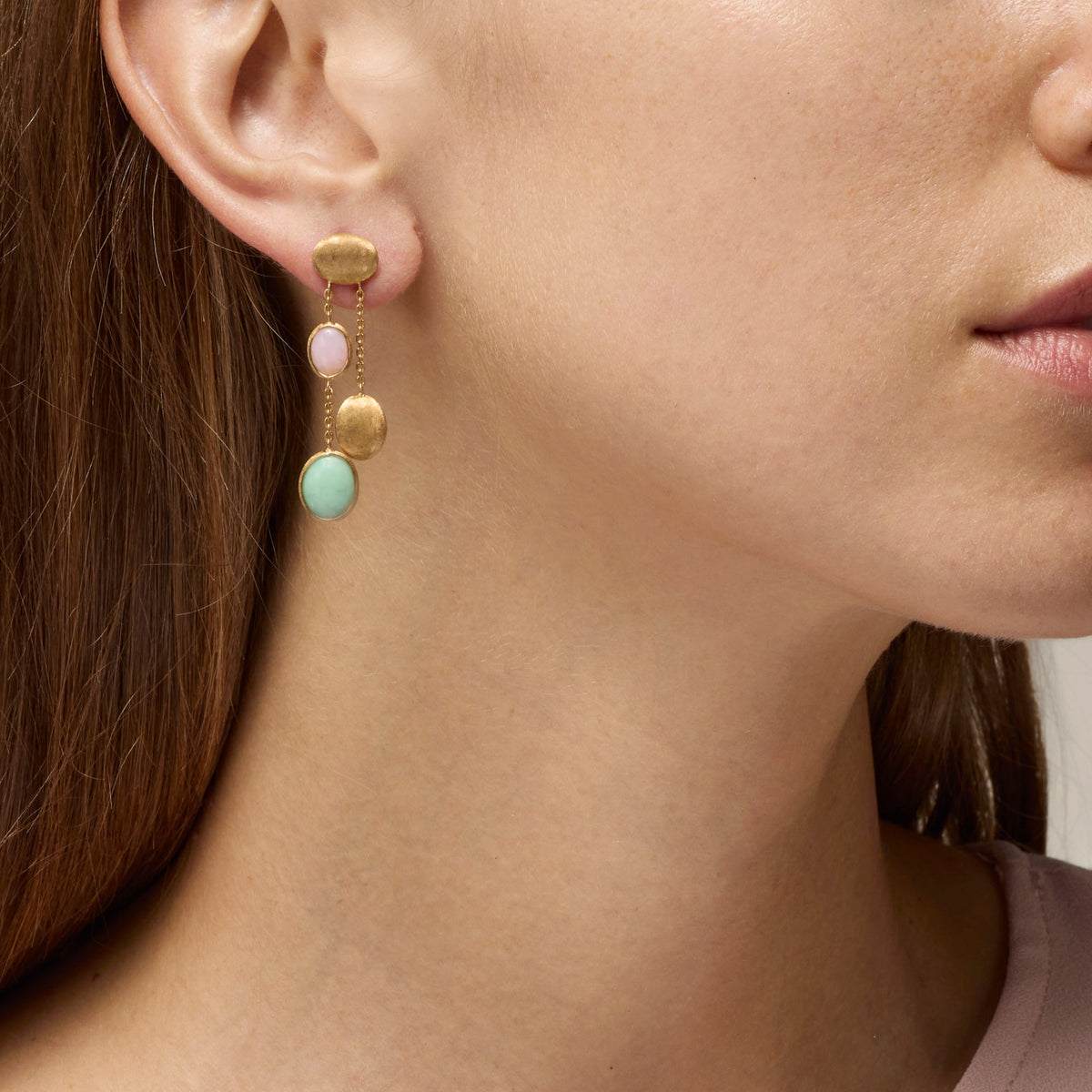 YELLOW GOLD CHANDELIER EARRINGS WITH OPALS