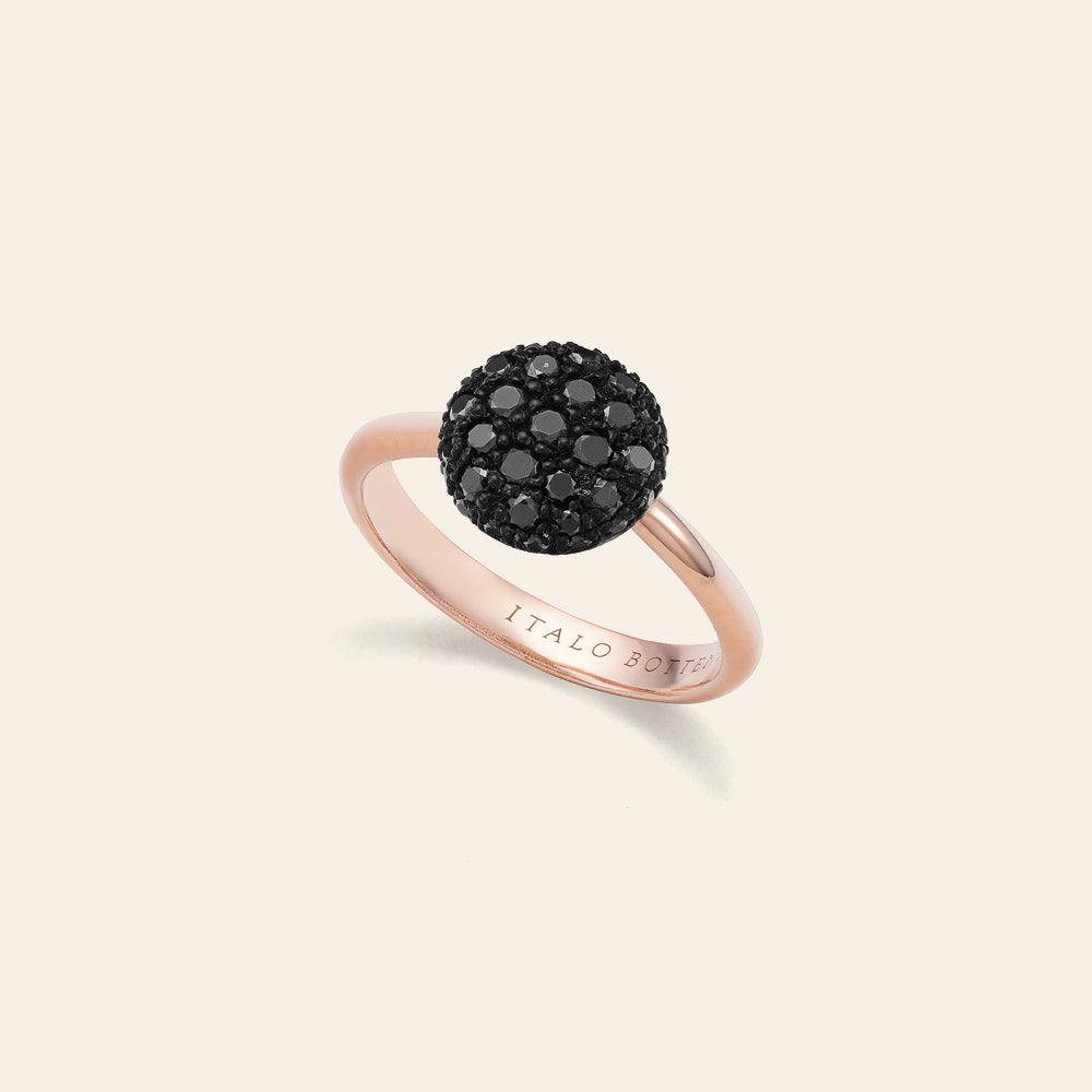 ROUND ROSE GOLD RING WITH BLACK DIAMONDS