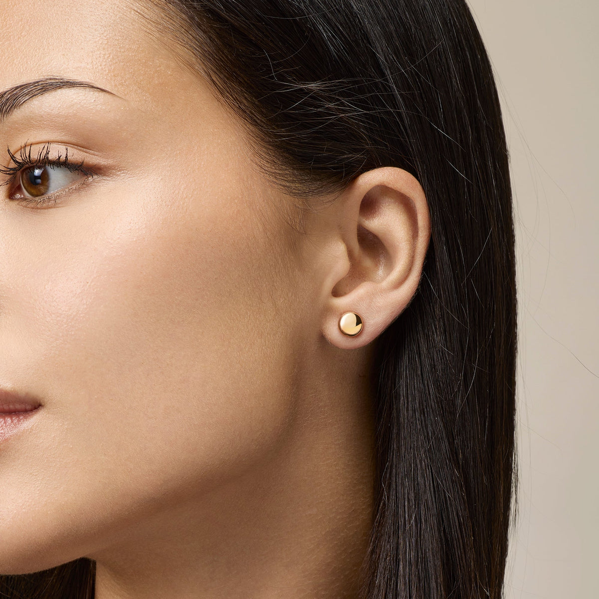 SMALL ROUND ROSE GOLD STUD EARRINGS