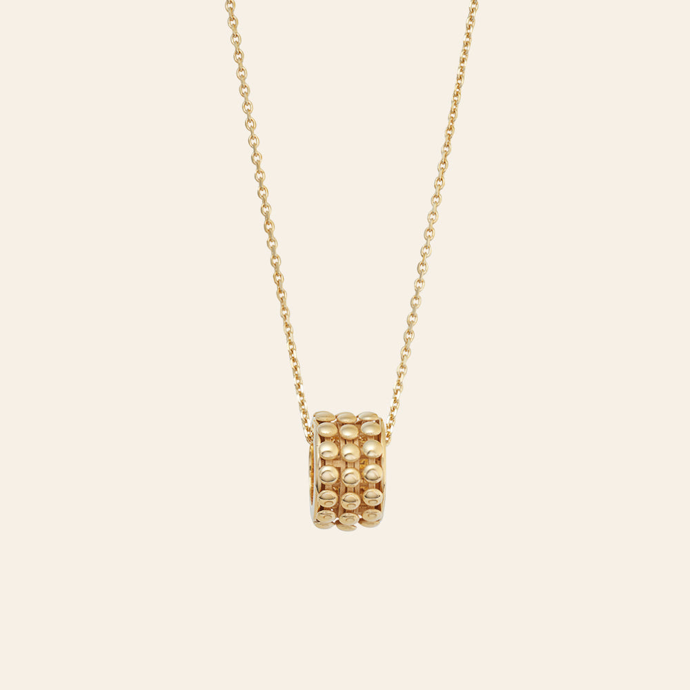 YELLOW GOLD PENDANT NECKLACE
