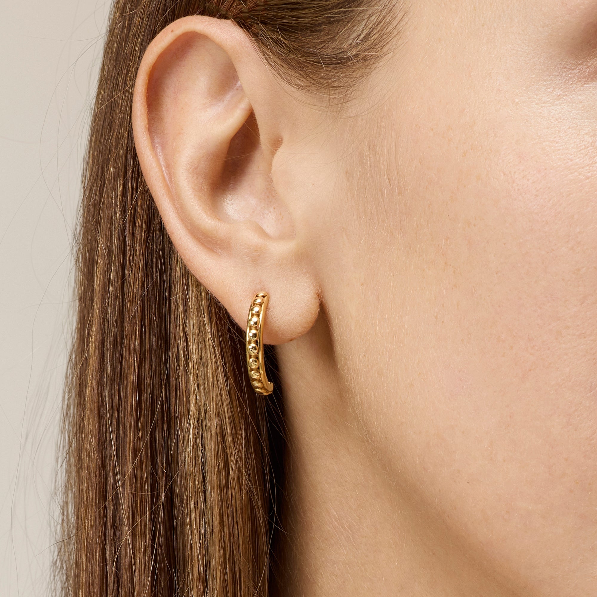 SMALL YELLOW GOLD CRESCENT EARRINGS