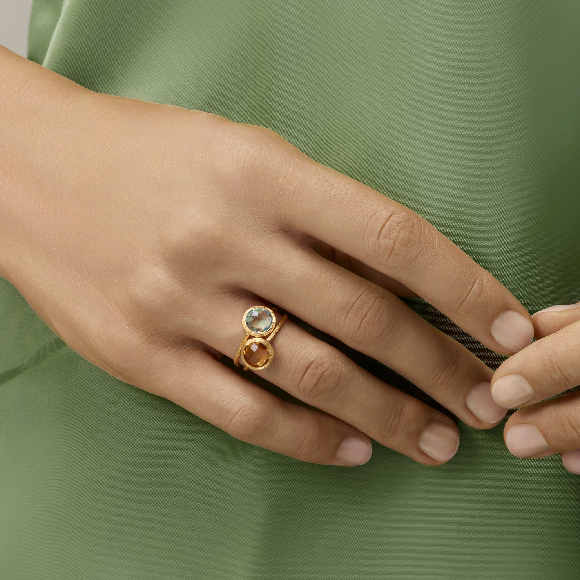 YELLOW GOLD TOI ET MOI RING WITH CITRINE AND BLUE TOPAZ
