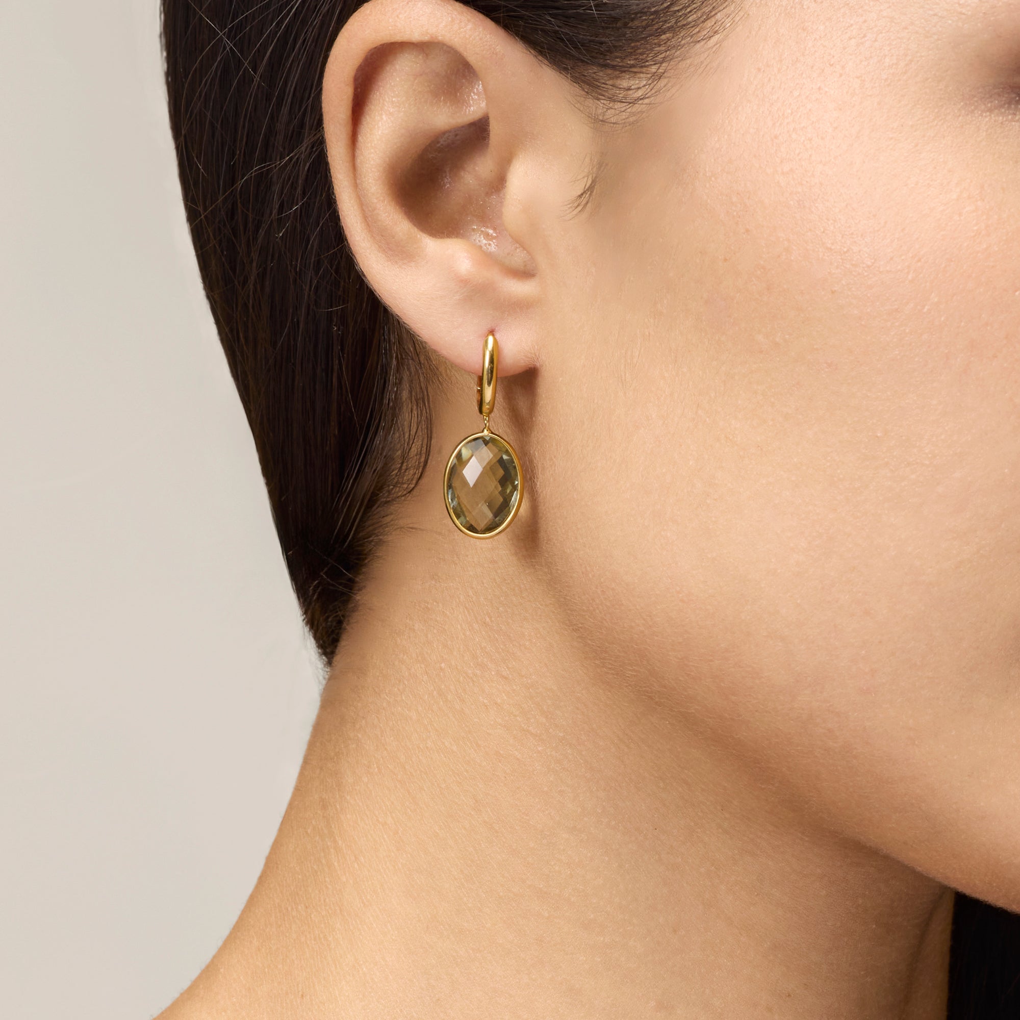 YELLOW GOLD DROP EARRINGS WITH PRASIOLITE OVALS