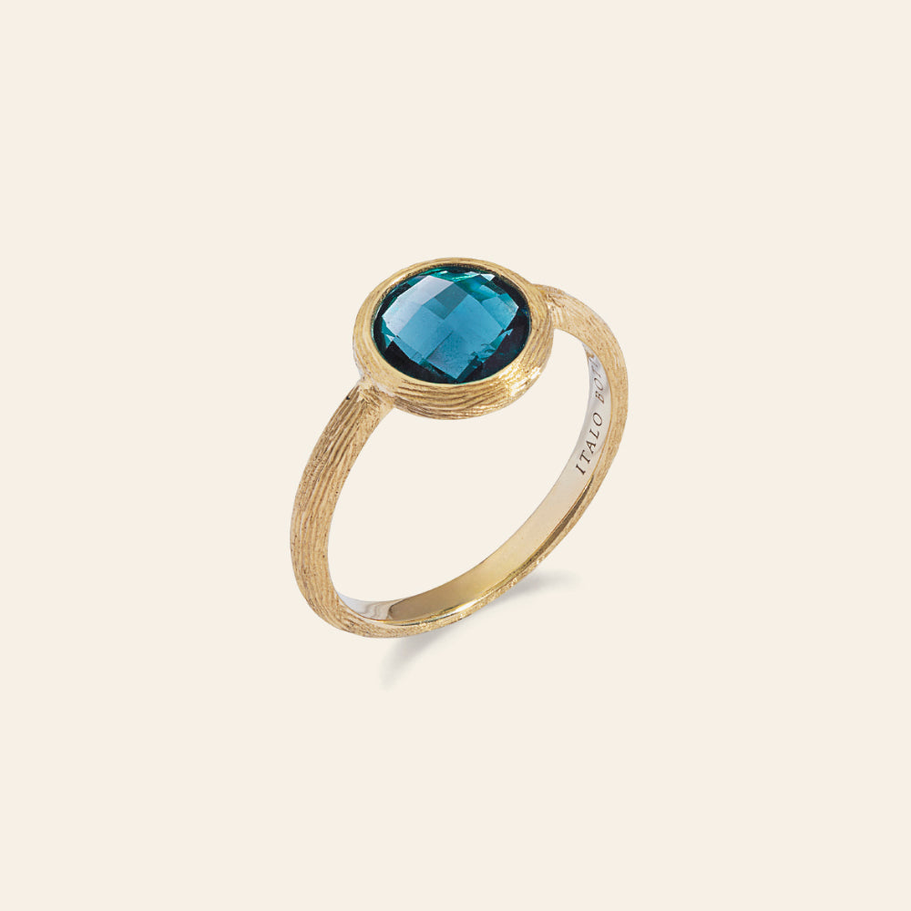 SMALL YELLOW GOLD RING WITH BLUE LONDON TOPAZ