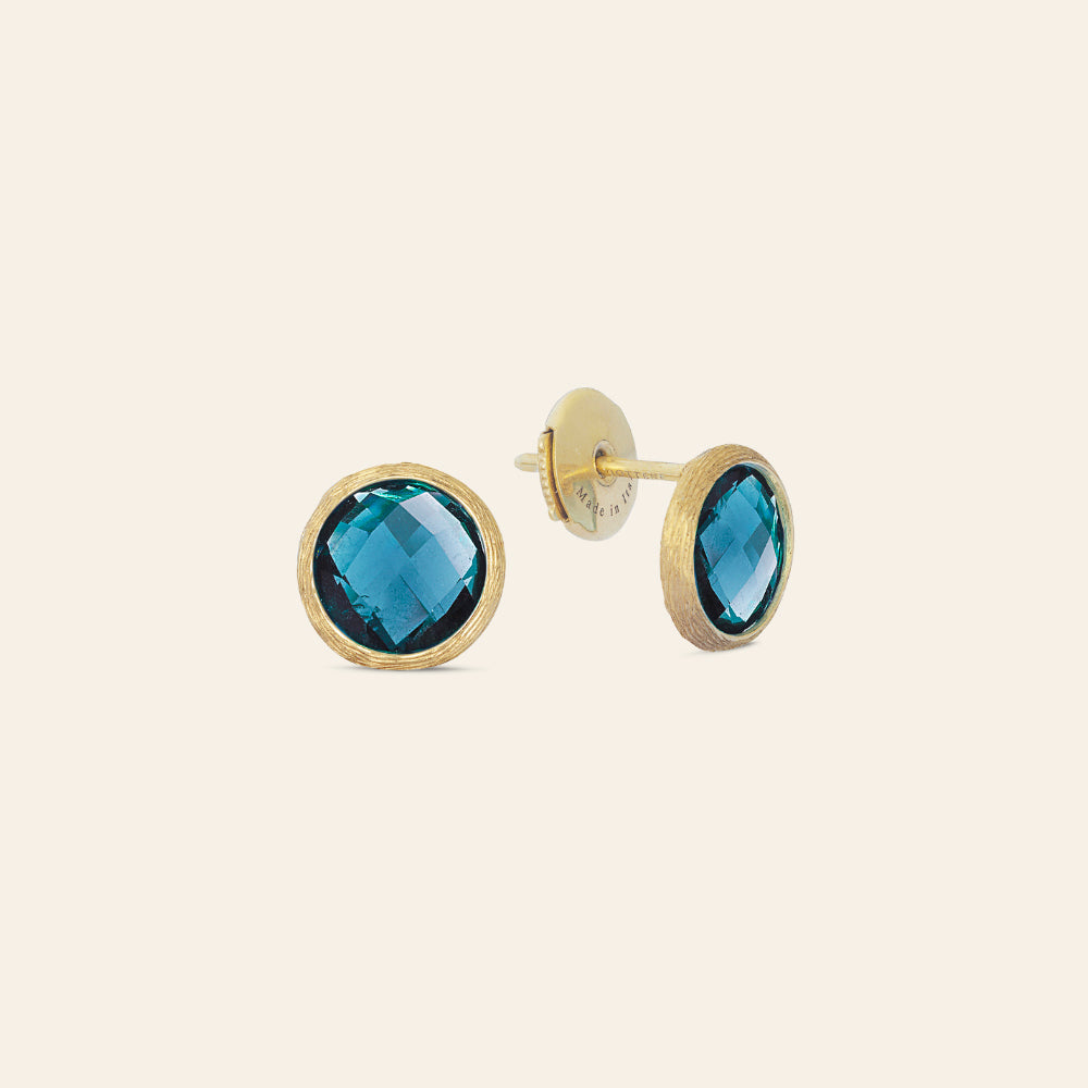 SMALL YELLOW GOLD STUD EARRINGS WITH BLUE LONDON TOPAZ